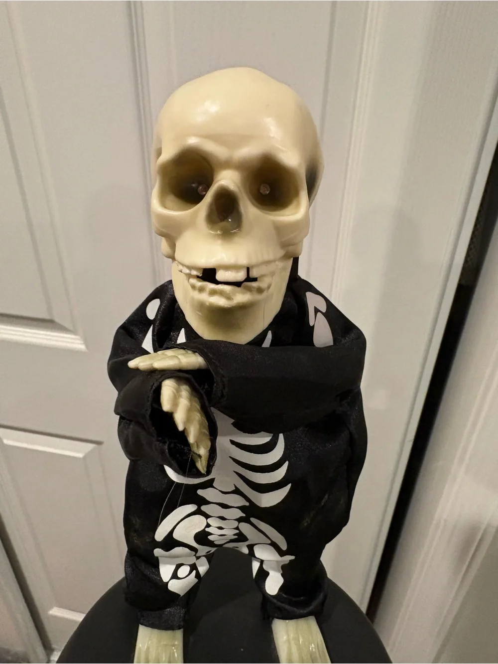 Gemmy Grave Raver Hey Baby Drop it to the Floor dancing skeleton Sings & Moves - Picture 3 of 16